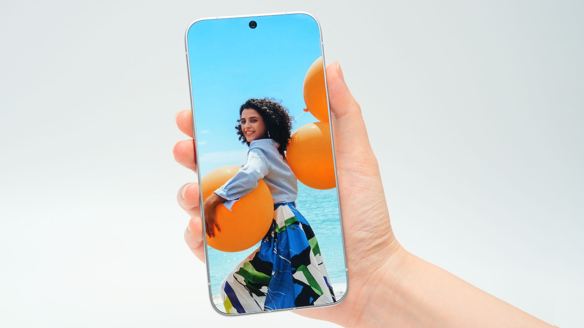 TECNO Concept Phone Features a True 0mm Bezel Display