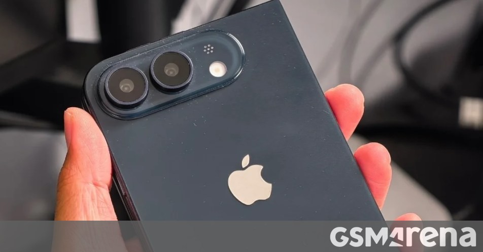 Third-Generation Foldable iPhone Tipped to Feature Larger Displays